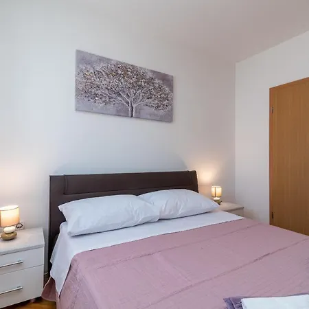 Apartman Andela 公寓 特罗吉尔